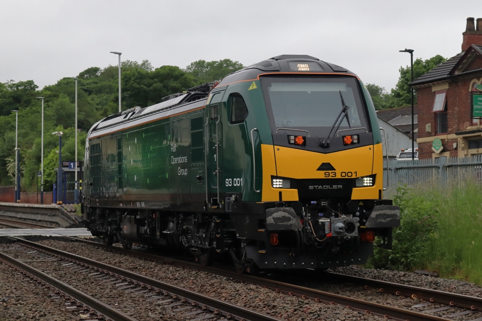 Class 93 Tri mode Completes First UK Main Line Tests Locomotives Class 93 Tri mode Completes First UK Main Line Tests Locomotives