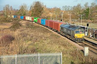 GB Railfreight 66316 passes Soham working the 0545 Ditton-Felixstowe South on December 11 2025. KEITH PARTLOW