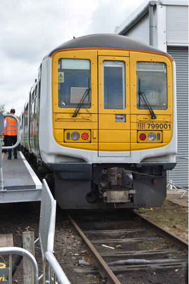 Main line testing of UK’s first hydrogen train gets green light