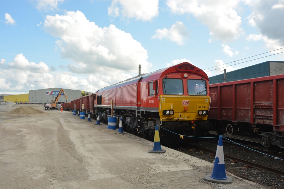 DB Cargo UK 66139 shunts wagons at Cemex's Dallam Freight Depot, Warrington. DAVID STUBBINGS.