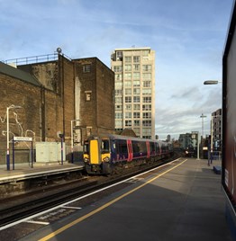 TfL urged to seek control of London suburban services