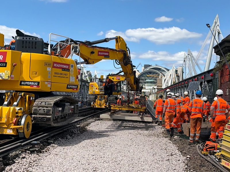 Fixing platform subsidence and new track part of Charing Cross blockade