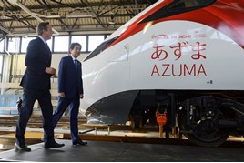 Prime Minister given the low-down on Hitachis 800s