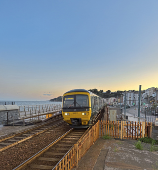 Great Western Railway 166211 arrives at Dawlish. 
