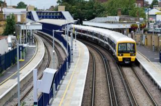 The Networker trains, built for British Rail, are getting close to life-expired. But they will take “several years to replace” says Steve White. Networker 465005 calls at Gravesend in 2015. SOUTH EASTERN RAILWAY.