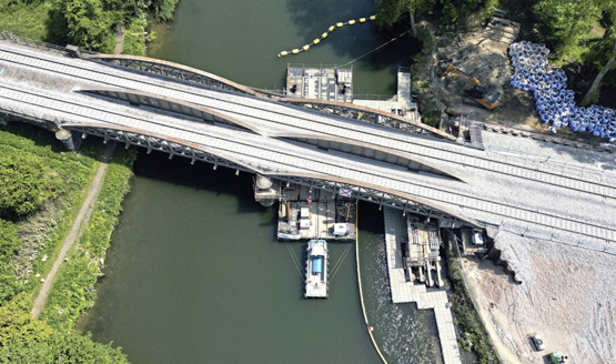 Nuneham viaduct reopens