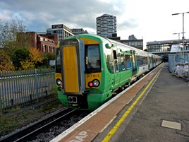 Prime Minister defends DfT over Southern