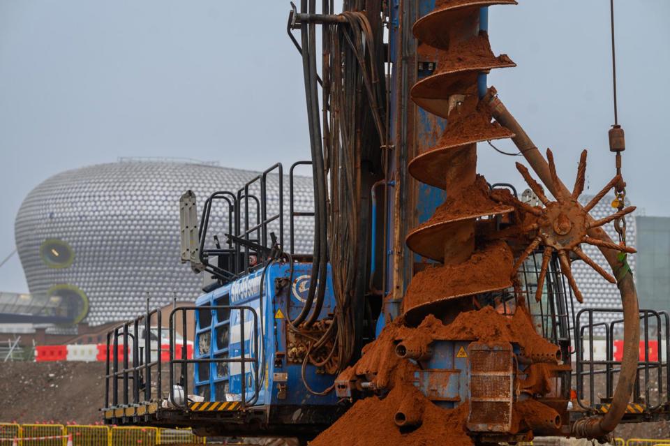 Work began last October on the installation of 2,000 vertical concrete columns for the foundations of HS2’s Birmingham’s Curzon Street station. Wolmar says abandoning the project is not viable, and that the endgame of trains running from Curzon Street to Old Oak Common (at least) justifies the controversy and the waiting. HS2 LTD.